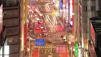 实拍城市之夜车水马龙视频的预览图